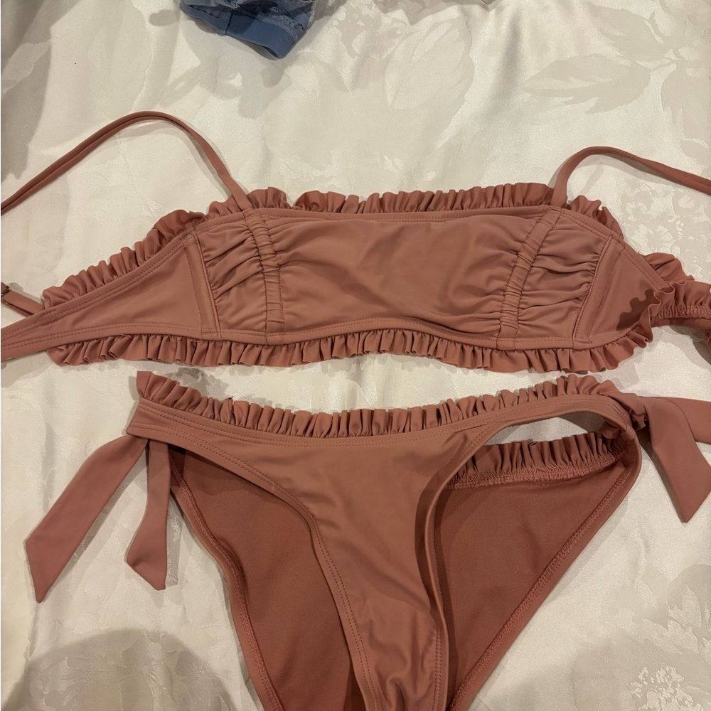 Xhilaration Ruffled Bikini Set in Dusty Pink